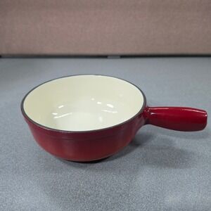 Swissmar Lugano Fondue Pot 8.25in Red Good Enameled Cast Iron Handle